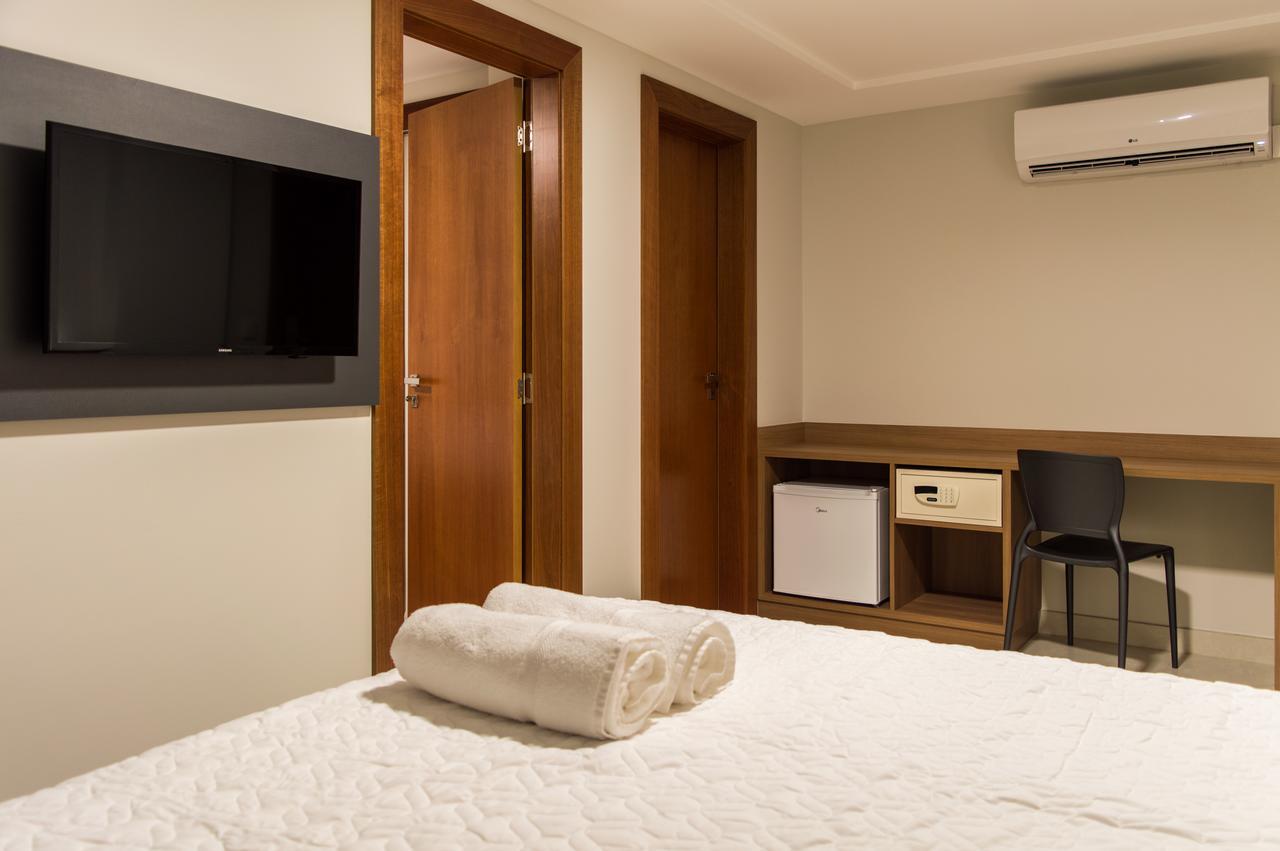 Bravo Hotel João Neiva Exteriér fotografie