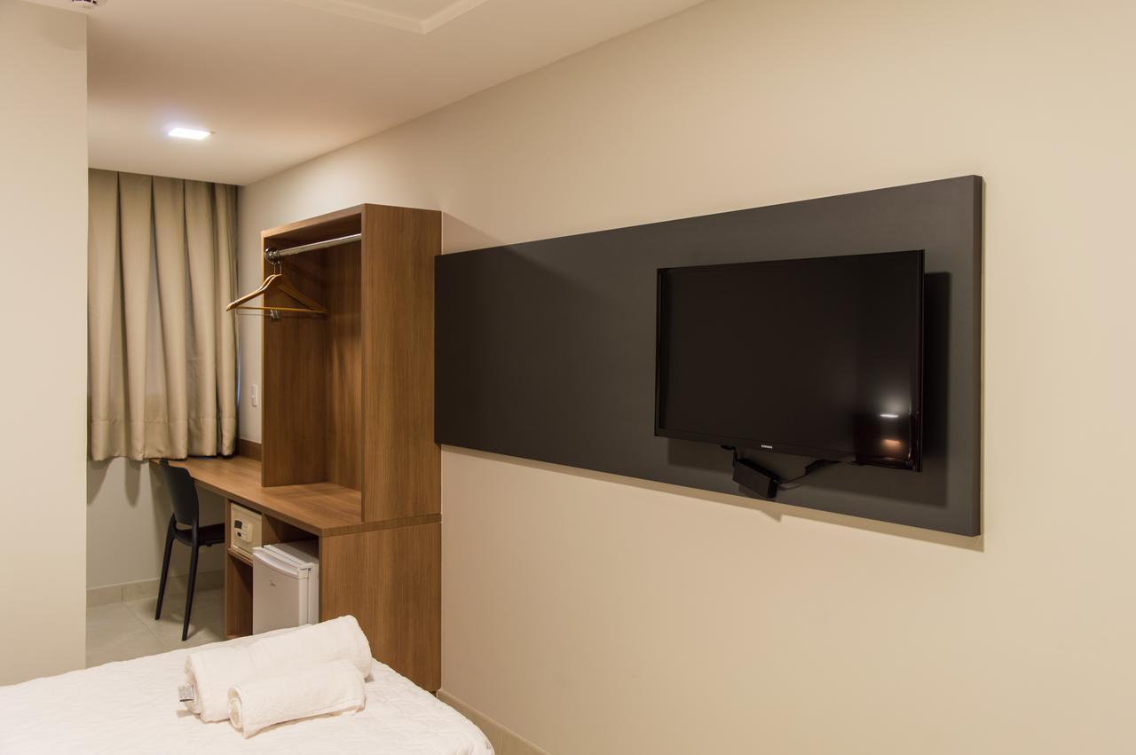 Bravo Hotel João Neiva Exteriér fotografie