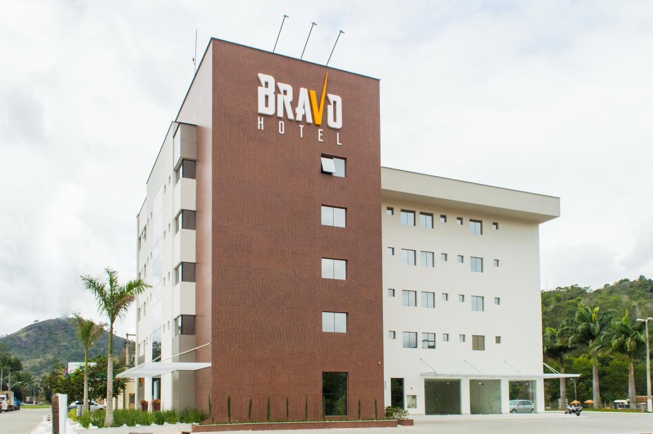 Bravo Hotel João Neiva Exteriér fotografie